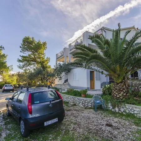 Apartment Dragica *
